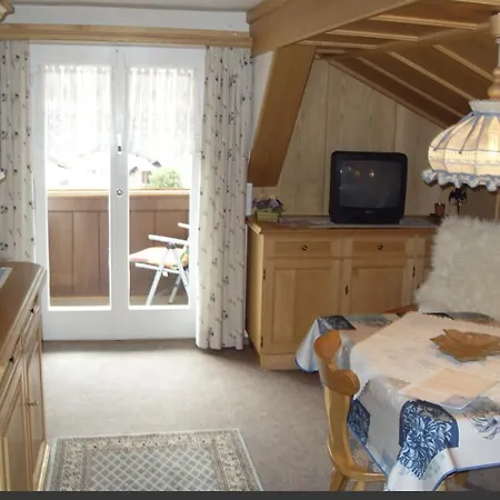 Haus Pelzer Apartman